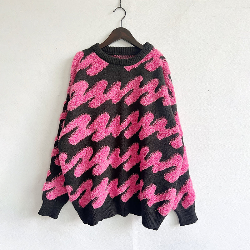 Pulover cu design grațios