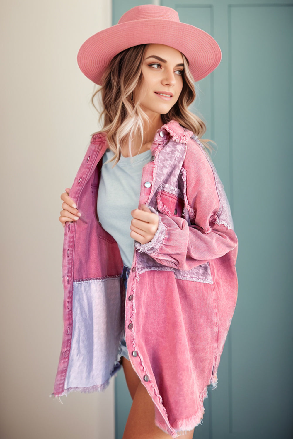 Jachetă cu design grațios