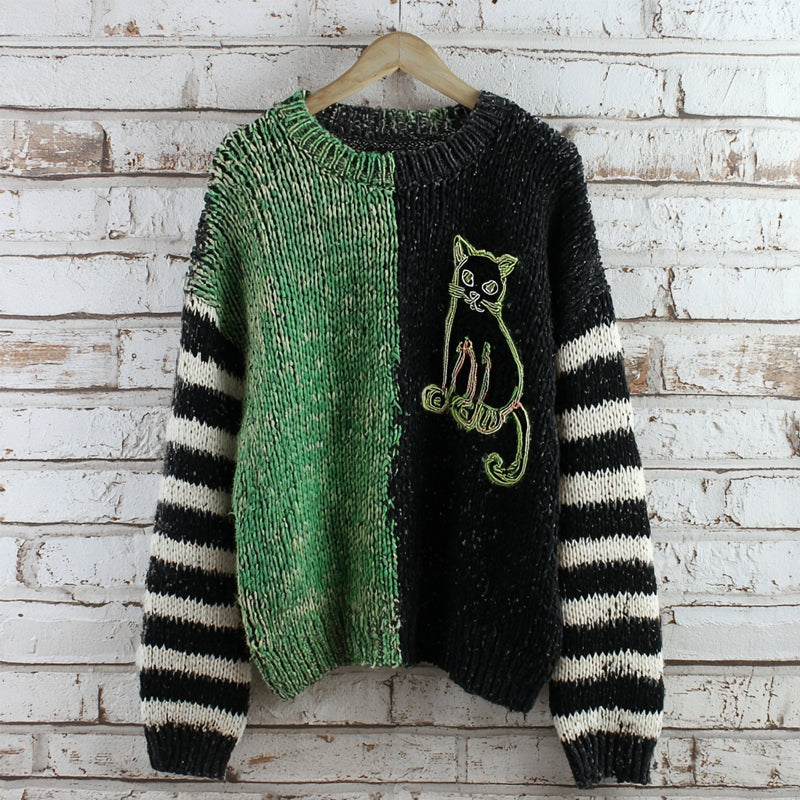 Vintage Cat Embroidered Contrast Color Cozy Knitted Sweater elevenforest