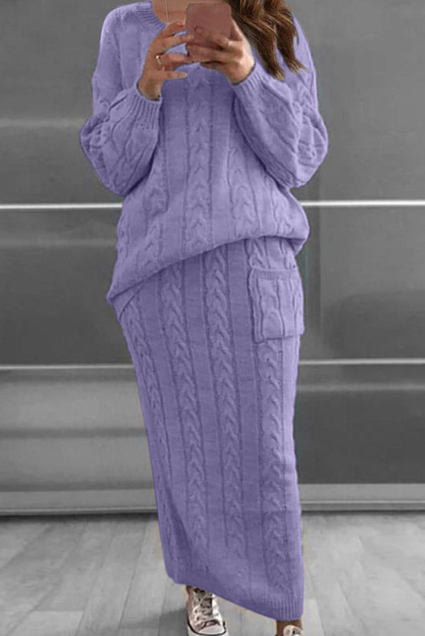 Pulover cu design atent