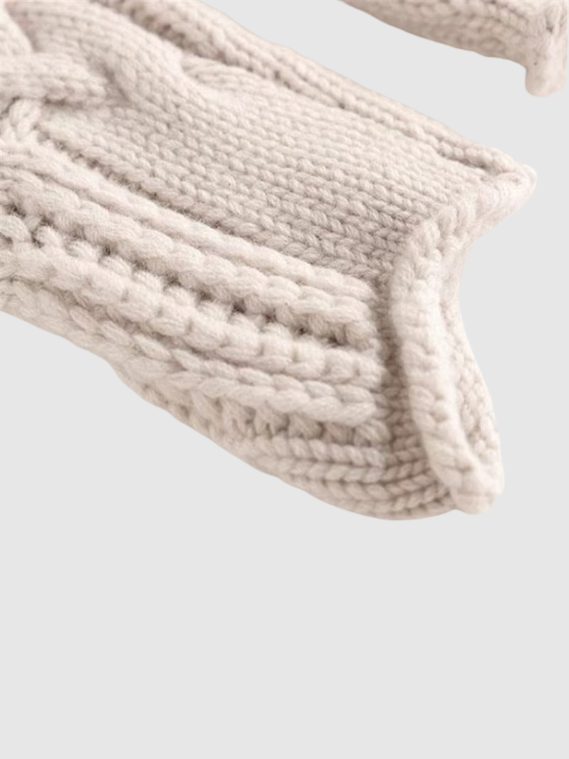 Pulover frumos confecționat