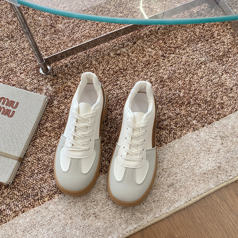 Adidași Ortopedici cu Inspirație Vintage