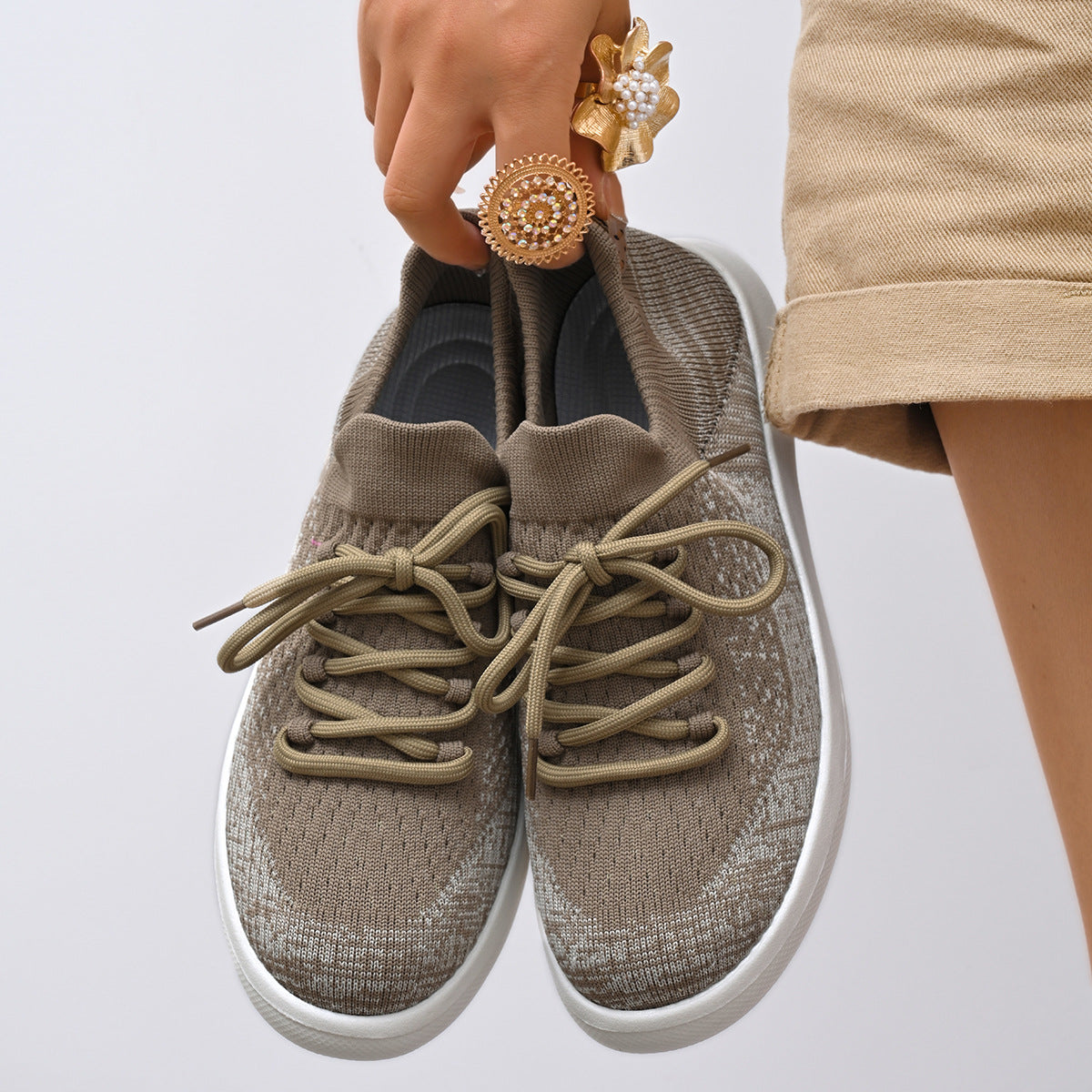 Adidași Ortopedici cu Inspirație Vintage