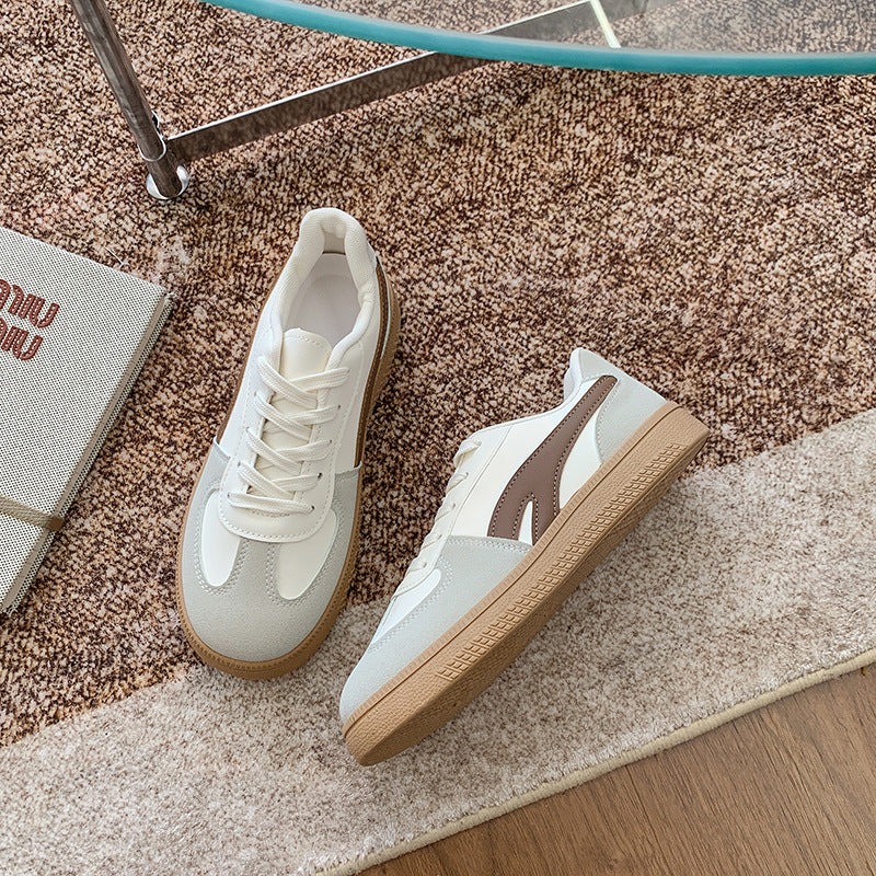 Adidași Ortopedici cu Inspirație Vintage