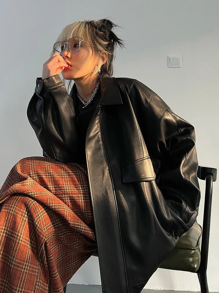 Jachetă cu design grațios