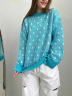 Pulover cu design atent