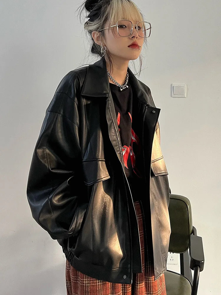 Jachetă cu design grațios