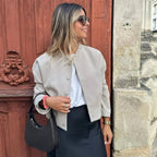 Jachetă cu design elegant