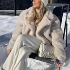 Jachetă în stil vintage atemporal