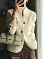 Pulover cu design elegant