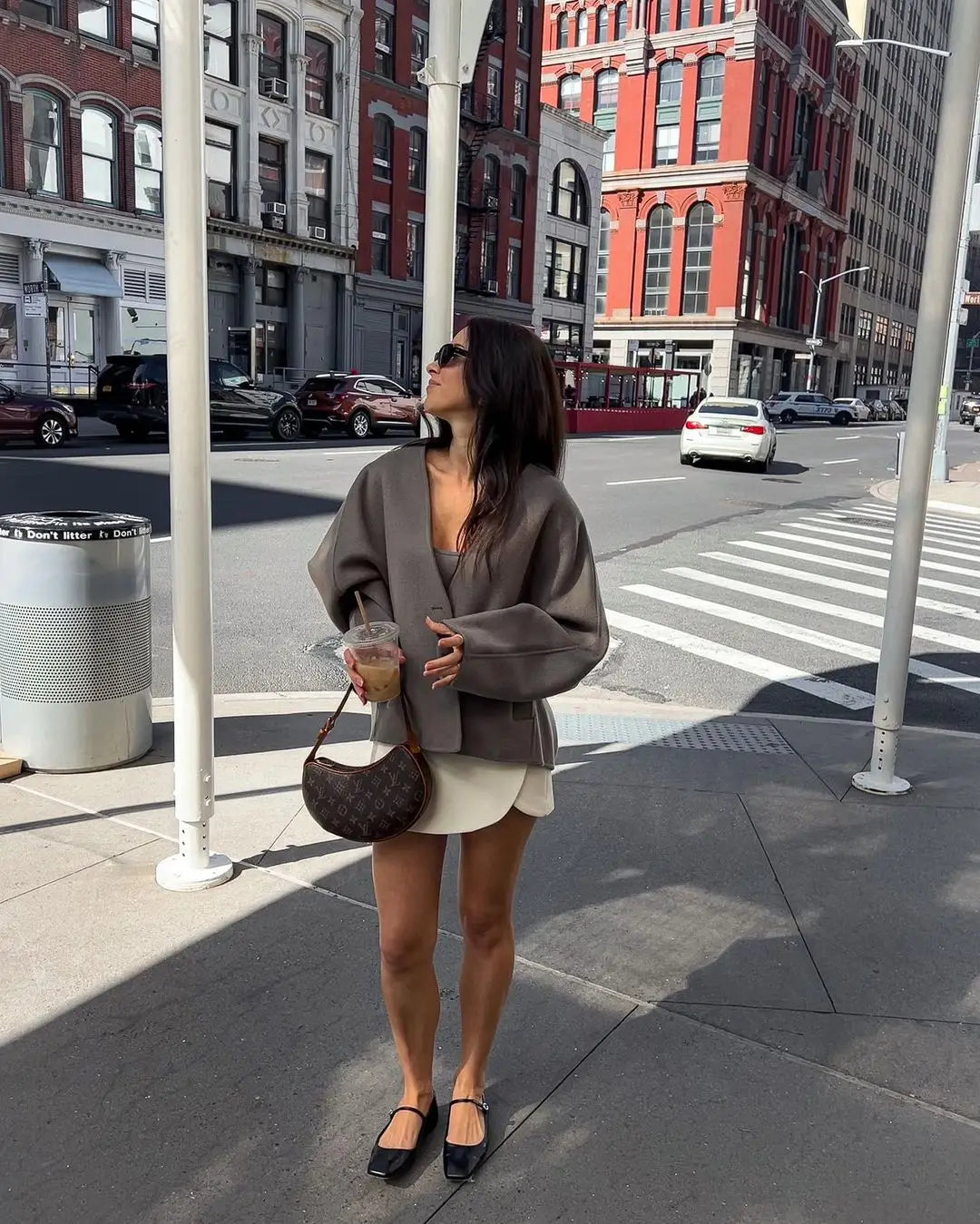 Jachetă cu design clasic