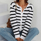 Pulover cu design atent