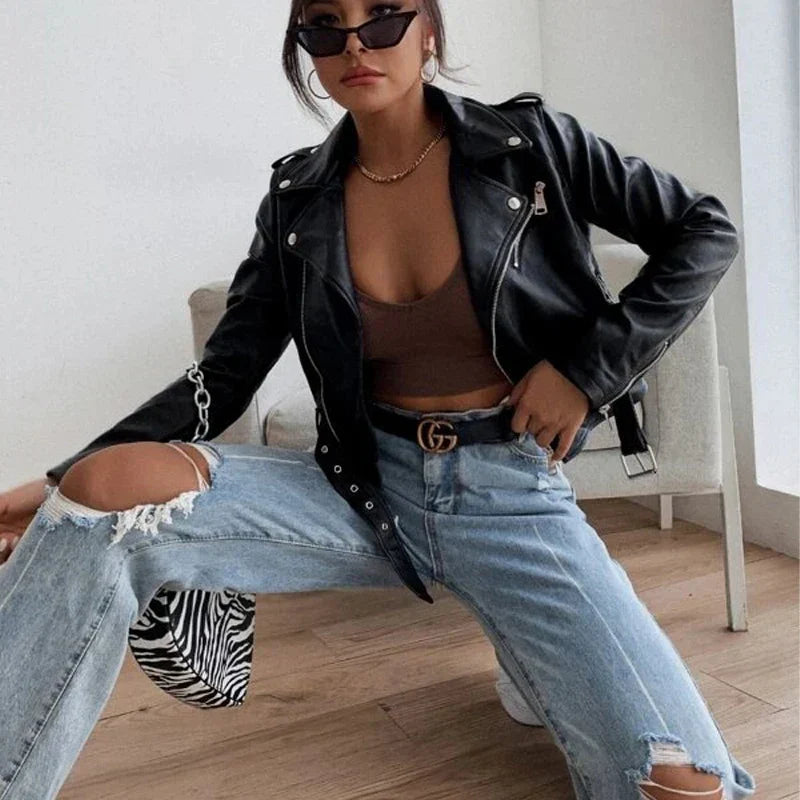 Jachetă frumos confecționat