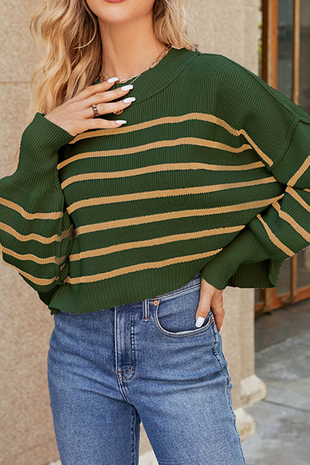 Pulover frumos confecționat