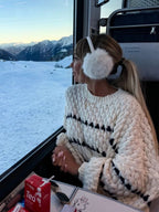 Pulover cu design elegant