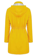 Jachetă frumos confecționat